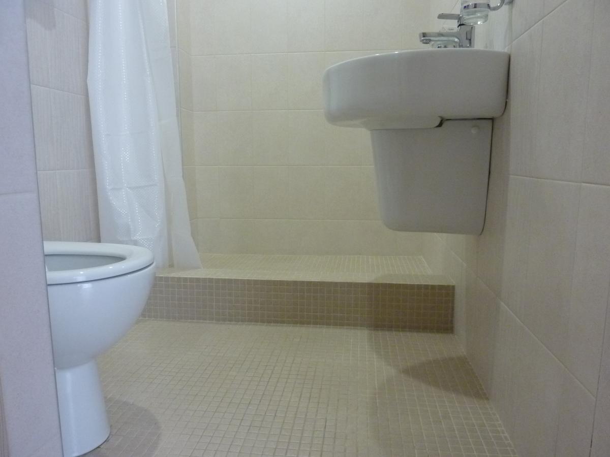 Guest House Letto 가그라 외부 사진