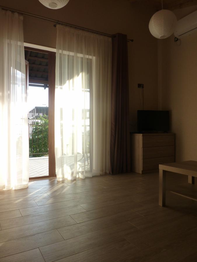 Guest House Letto 가그라 외부 사진