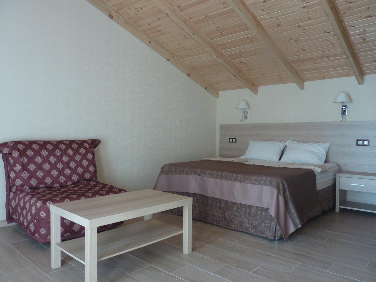 Guest House Letto 가그라 외부 사진